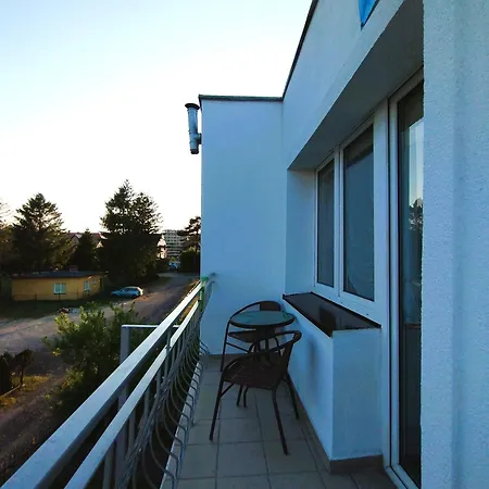 Dom Goscinny Maja - Pokoje Mrzezyno Exterior photo